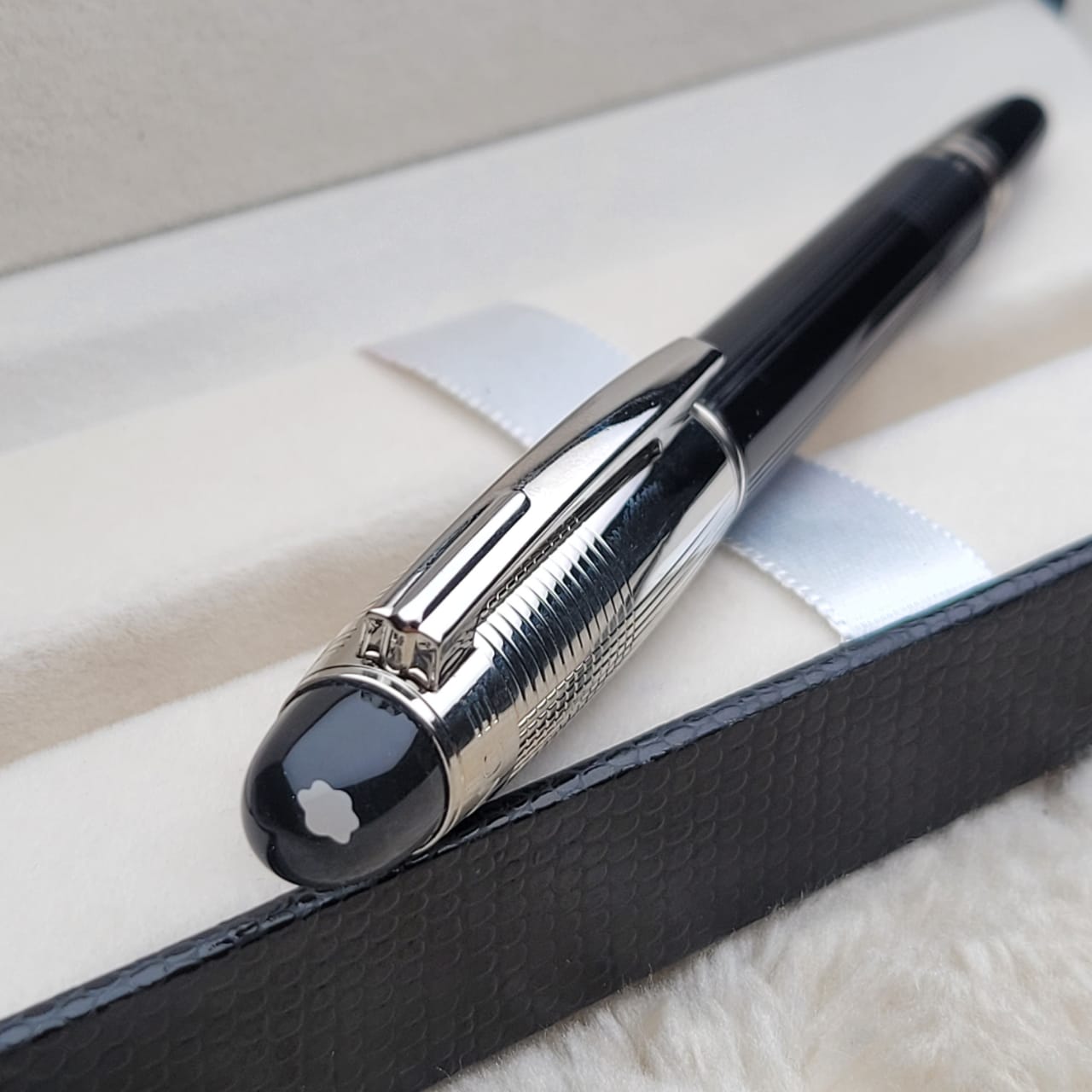 MONT BLANC PEN 896626 – swissfashion.co.in